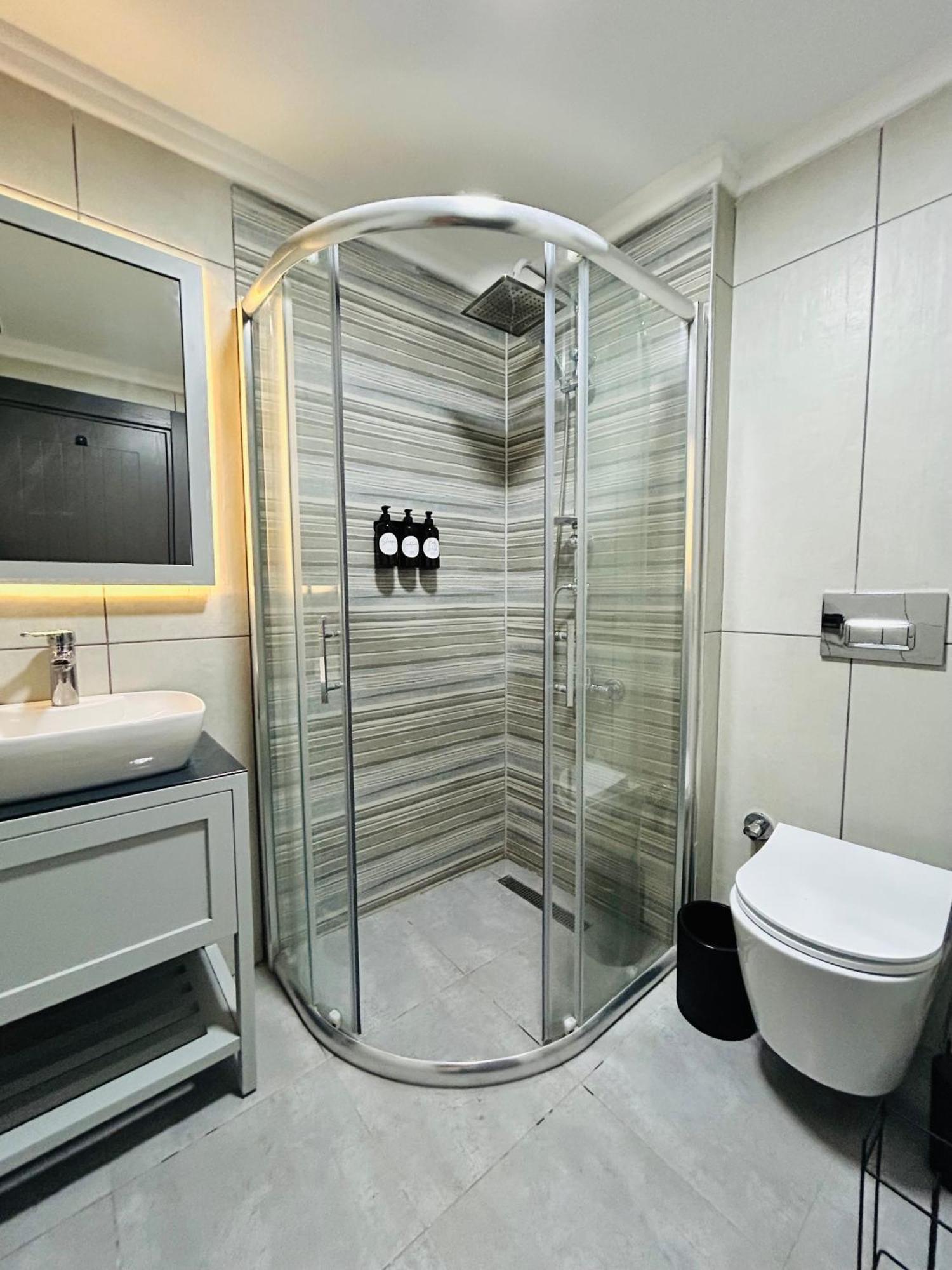 Soho Ayvalik Beach House Hotel Kucukkoy  Bagian luar foto