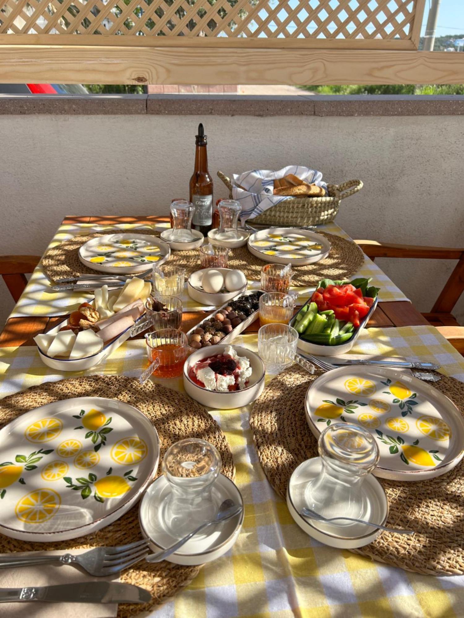 Soho Ayvalik Beach House Hotel Kucukkoy  Bagian luar foto