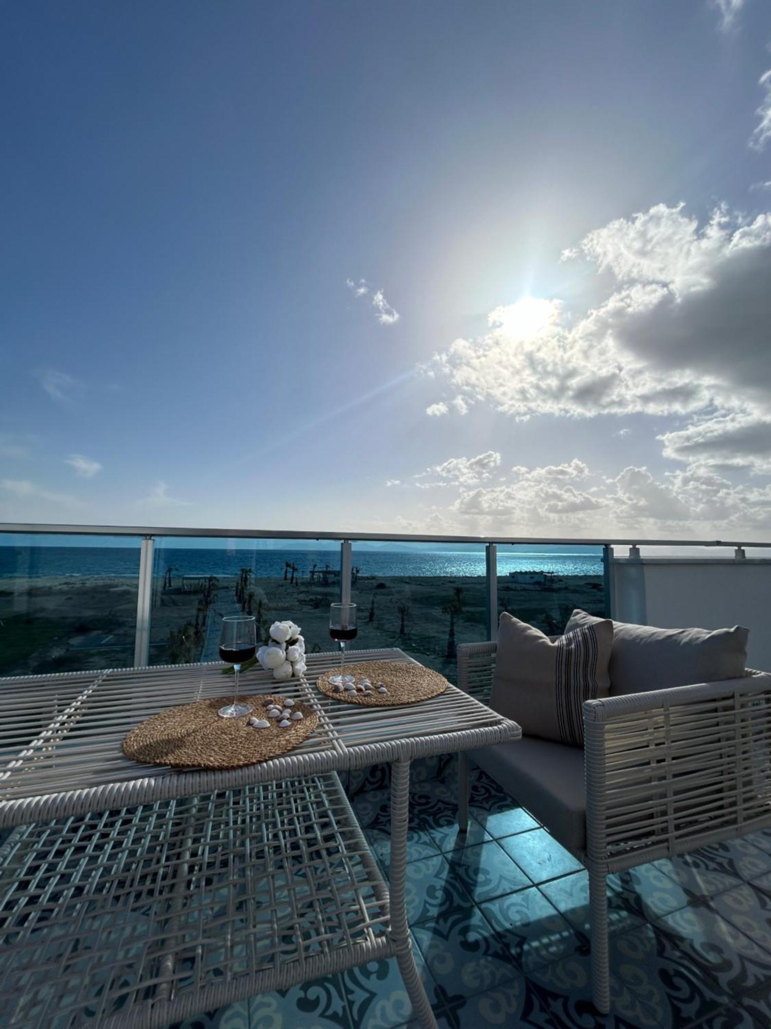 Soho Ayvalik Beach House Hotel Kucukkoy  Bagian luar foto