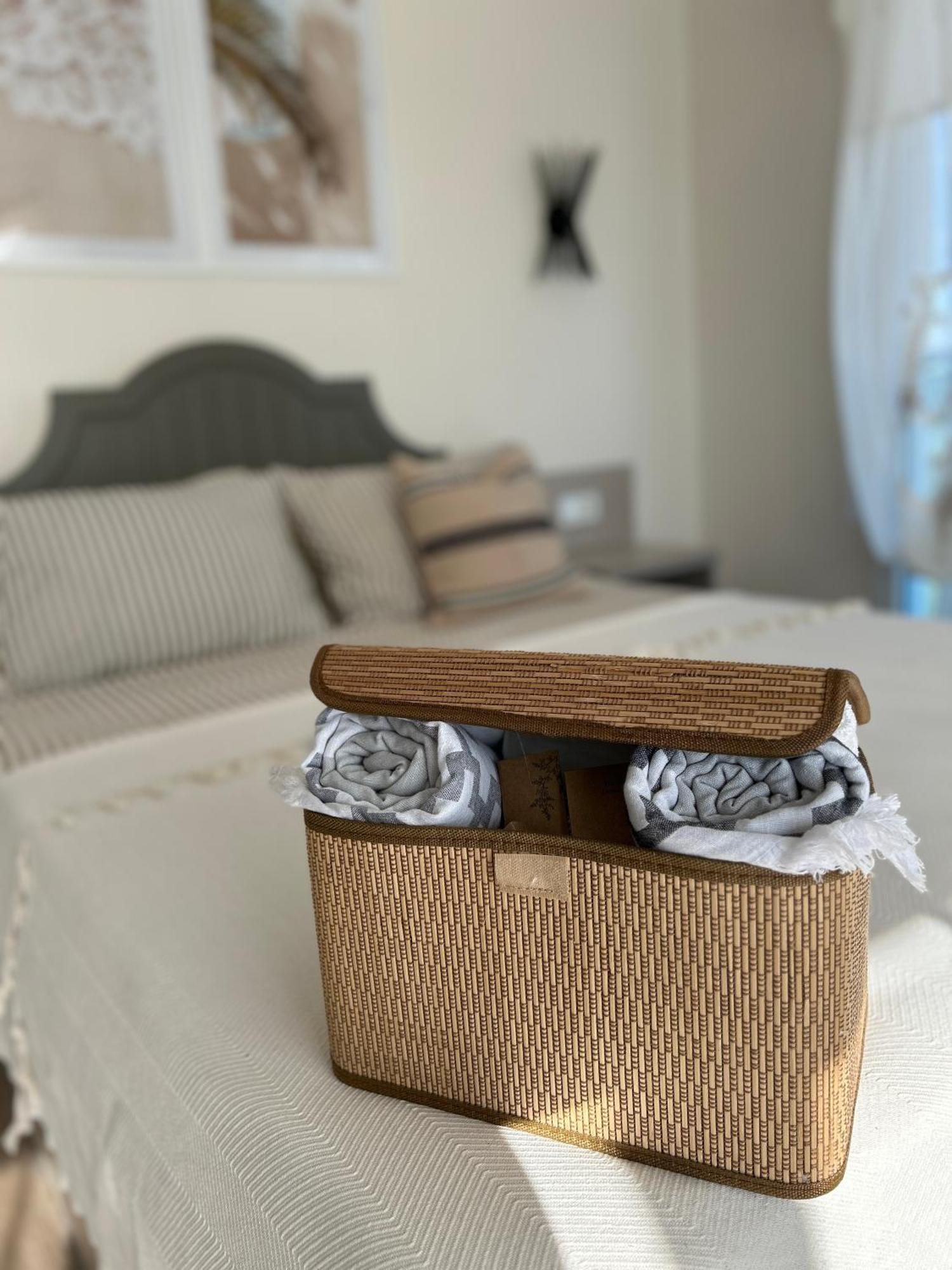 Soho Ayvalik Beach House Hotel Kucukkoy  Bagian luar foto
