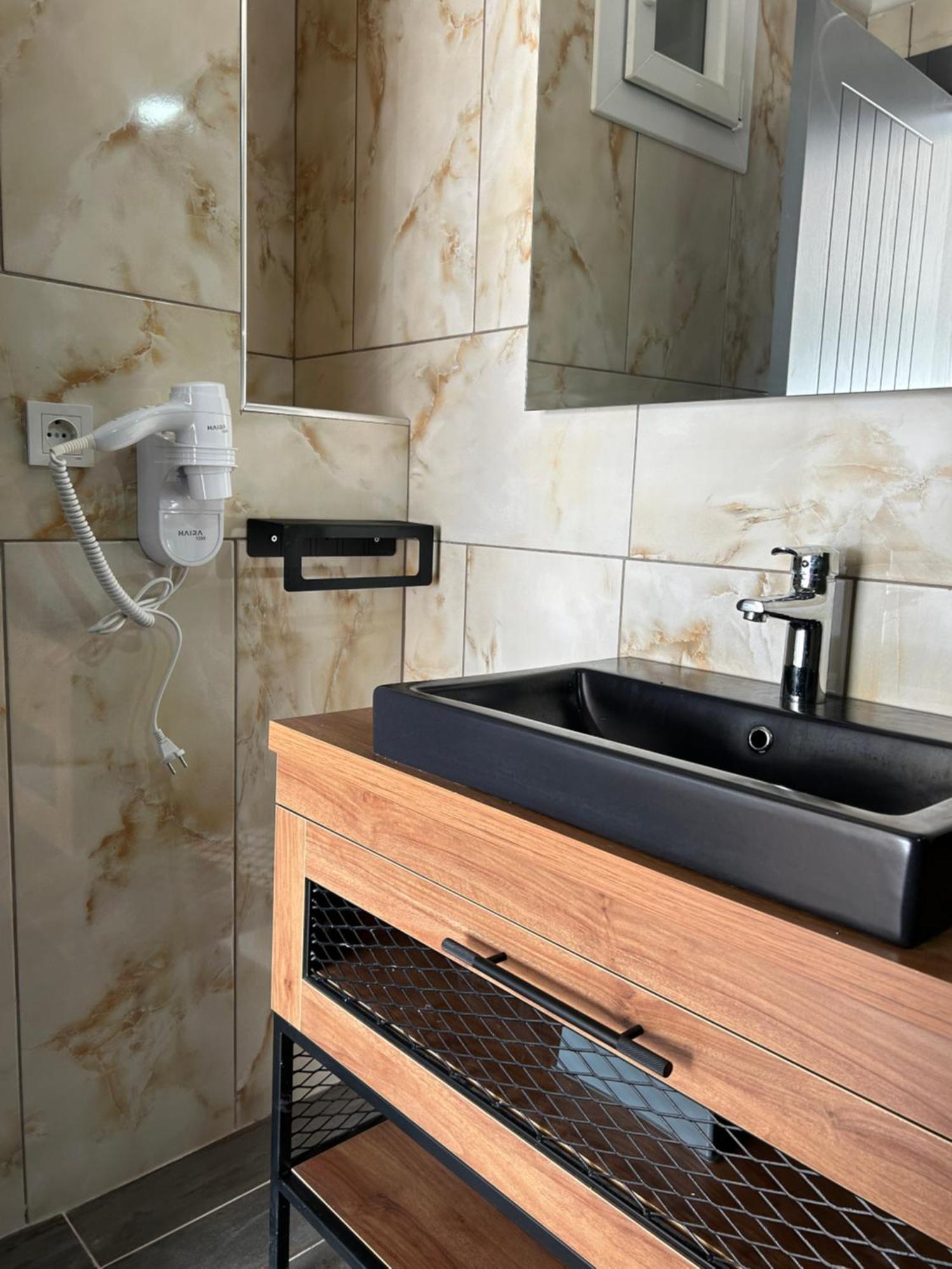 Soho Ayvalik Beach House Hotel Kucukkoy  Bagian luar foto